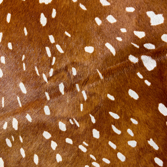Axis Deer Cowhide Rug (light background) Size: 7x6 feet D-629