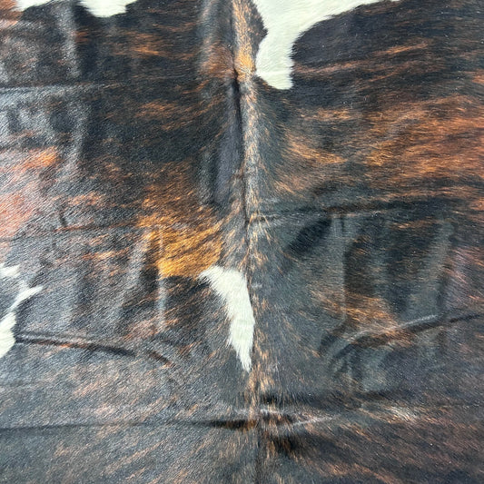 Tricolor Cowhide Rug Size: 7x7 feet Colombia # 82