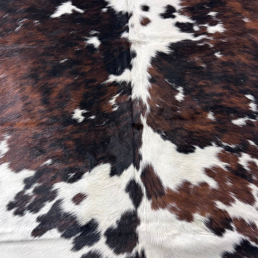 Tricolor Cowhide Rug Size: 7x6.5 feet Colombia # 75