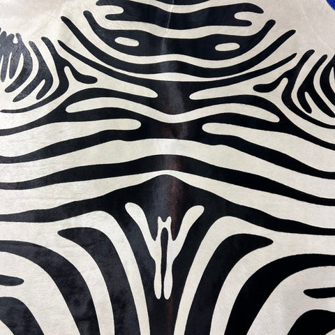 Zebra Print Cowhide Rug (1 patch and some scars/ beautiful shiny hair/ quite white!) Size: 8x6.2 feet J-139