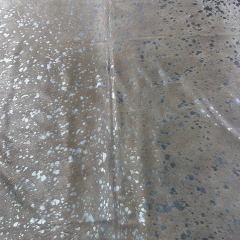 Silver Metallic Cowhide Rug (beige background) Size: 7.2x7 feet J-073
