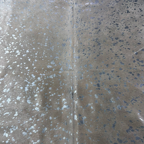 Silver Metallic Cowhide Rug (beige background) Size: 7.2x7 feet J-073
