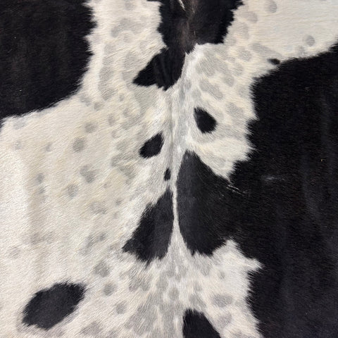 Grand tapis en peau de vache noir et blanc Taille : 8,2 x 7,5 pieds D-649