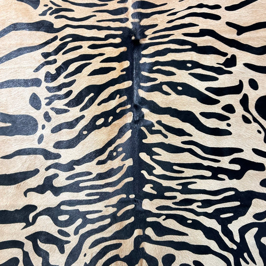 Java Tiger with Beige background Cowhide Rug Size: 7.7x6.5 feet Z-383