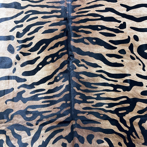 Siberean Tiger Print Cowhide Rug Size: 7.7x6.5 feet Z-189