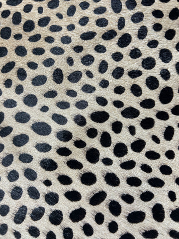 Cheetah Print Cowhide Rug (some of the spots are blurry) Size: 7x6 feet D-135