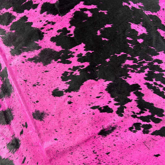 Salt & Pepper Black and White Cowhide Dyed Pink Size: 7x7 feet Y-158A