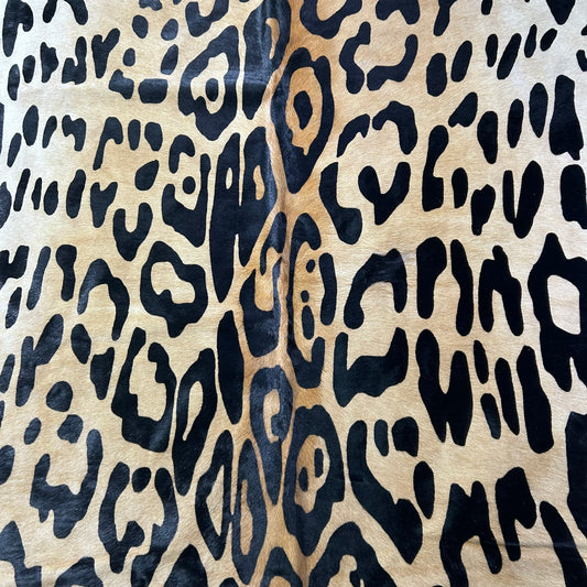 Jaguar Printed Cowhide Rug Size: 7x6 feet Y-177