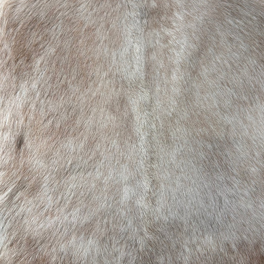 White Blesbok Skin Size: 41x32" H-694