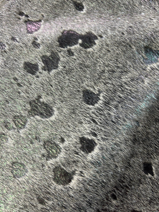 Dark Silver Metallic Cowhide Rug Size: 7.7x6 feet D-207