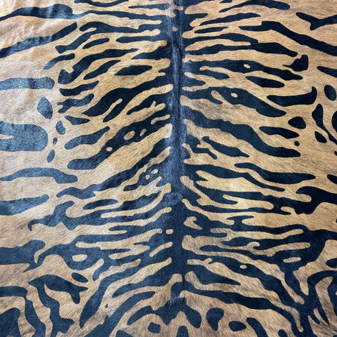 Siberian Tiger Print Cowhide Rug Size: 7x7 feet Z-203