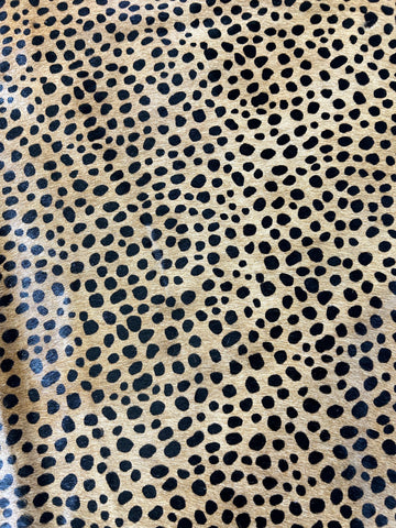 Cheetah Print Cowhide Rug Size: 7x5.5 feet D-236