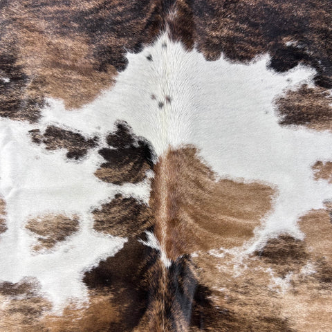 Gorgeous Tricolor Cowhide Rug (mainly light beige brindle tones) Size: 7.5x6 feet D-741