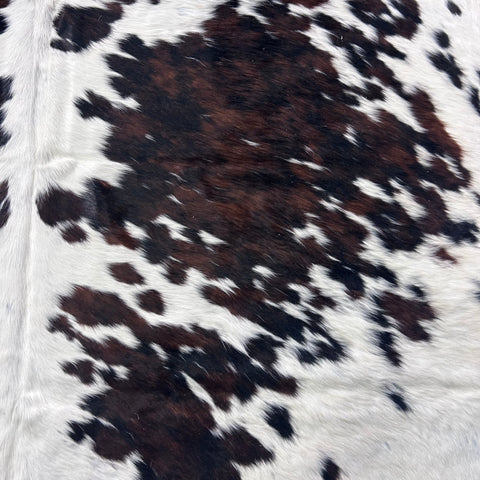 Tricolor Cowhide Rug (40.75 sq ft) Size: 7.2x6.5 feet Colombia-143