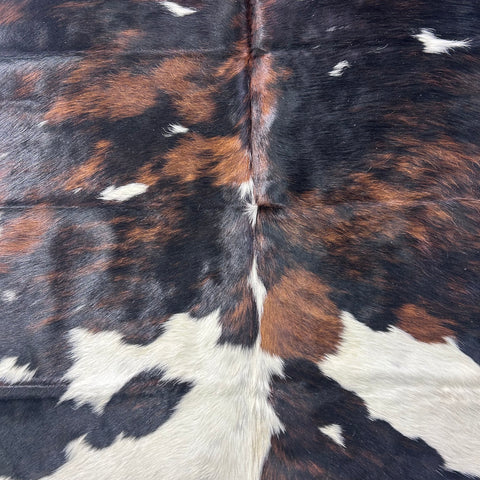 Tricolor Cowhide Rug (34 sq ft) Size: 6.5x6.5 feet Colombia-165