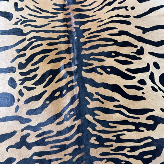 Tiger Print Cowhide Rug Size: 7.5x6.5 feet Z-227