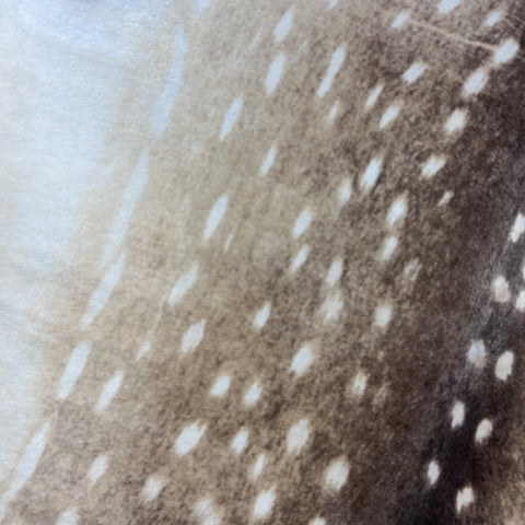 Axis Deer Printed Cowhide Rug (1 patch) Size: 7x6 feet Z-087