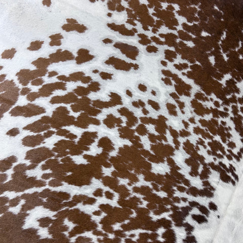 Spotted Brown & White Cowhide Rug Size: 7x7 feet D-757