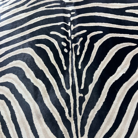 Genuine Zebra Print Cowhide Rug (black inner stripes and light brown outer stripes) Size: 7x5.5 feet Z-237