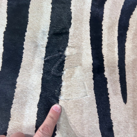 Genuine Zebra Print Cowhide Rug (black inner stripes and light brown outer stripes) Size: 7x5.5 feet Z-237