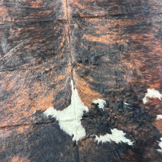 Exotic Brindle White Belly Cowhide Rug (35 sq ft) Size: 6.7x6.2 feet Colombia-102