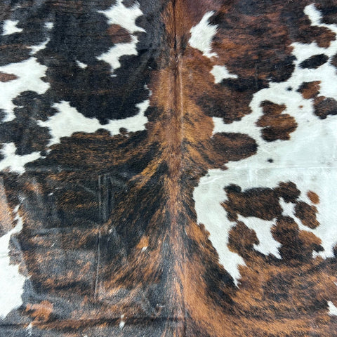 Giant Tricolor Cowhide Rug Size: 8.7x7 feet D-785