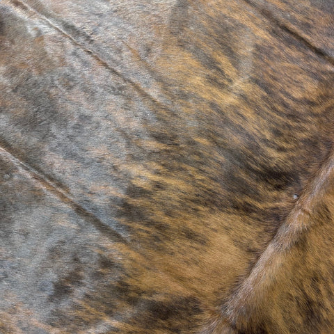 Beautiful Brown Brindle Cowhide Rug (46 sq ft) Size: 7.2x7.5 feet Colombia-25