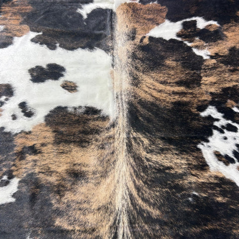 Beautiful Tricolor Cowhide Rug (48 .25 sq ft) Size: 8x7 feet Colombia-34