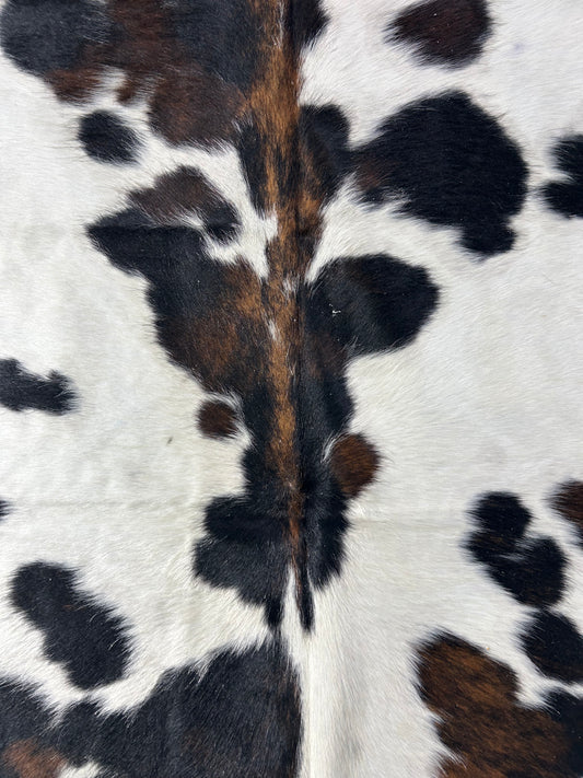 Speckled Tricolor Cowhide Rug D-311