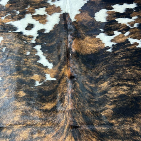 Tricolor Cowhide Rug (35 sq ft) Size: 7.5x6.5 feet Colombia-137