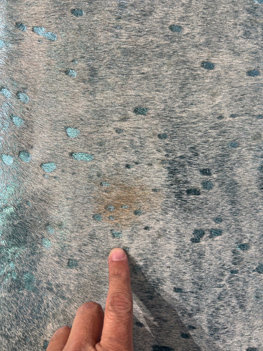 Tapis en cuir de vache métallisé délavé à l'acide turquoise (magnifique !/un peu bossu) Taille : 8x7 pieds D-322
