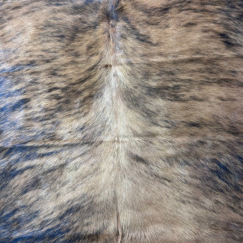 Medium Brindle Cowhide Rug (36.25 sq ft) Size: 7x6 feet Colombia-45