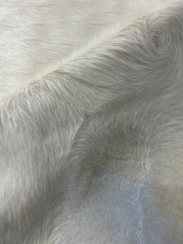 Solid Ivory Cowhide Rug (some grey smudges) Size: 7x7 feet D-331