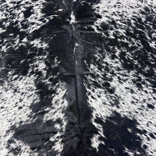 Black and White Salt & Pepper Cowhide Rug Size: 7x6.5 feet D-821