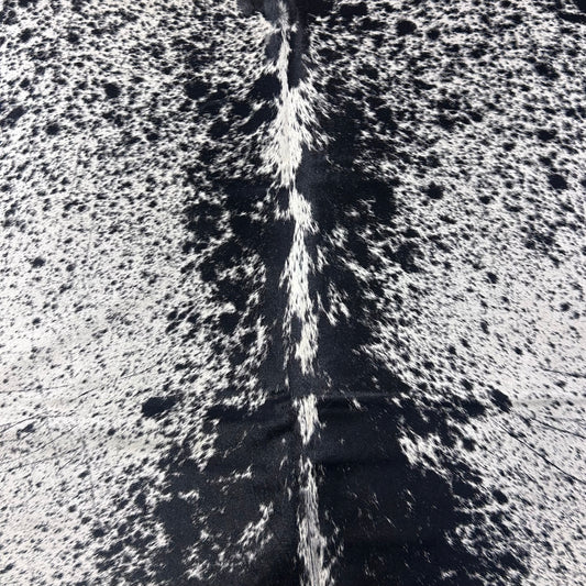 Black and White Salt and Pepper Cowhide Rug Size: 7x7 feet D-824
