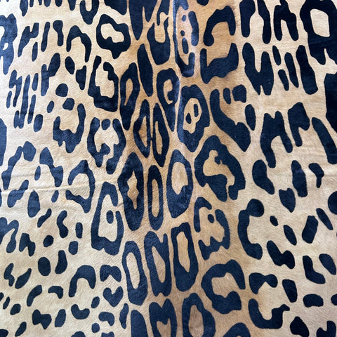Blurry Jaguar Cowhide Rug Size: 6.2x6.2 feet Y-199