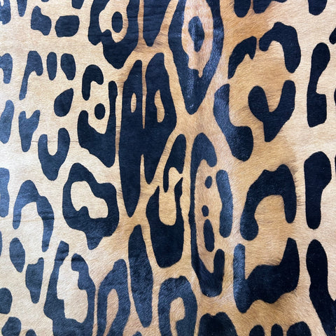 Blurry Jaguar Cowhide Rug Size: 6.2x6.2 feet Y-199