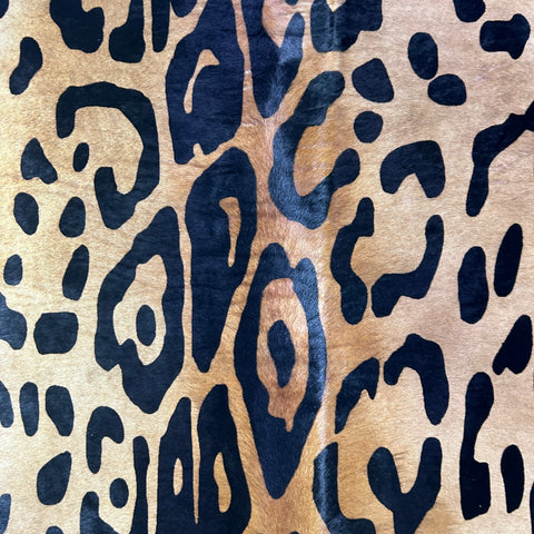 Blurry Jaguar Cowhide Rug Size: 6.7x6 feet Y-201