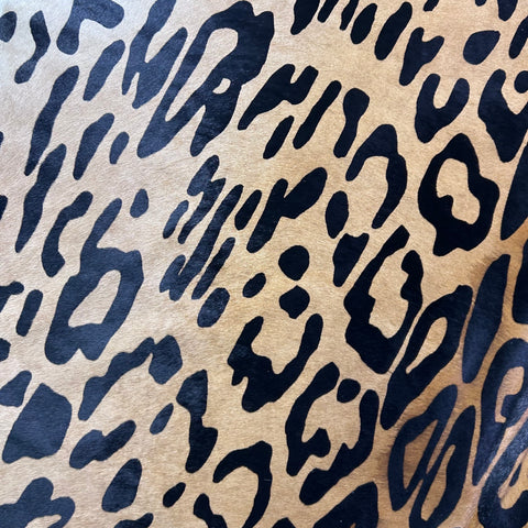 Blurry Jaguar Cowhide Rug Size: 6.7x6 feet Y-201