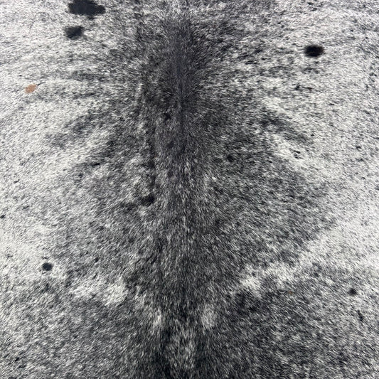 Salt & Pepper Black and White Cowhide Rug (has a hump) Size: 7.5x6.5 feet Z-275