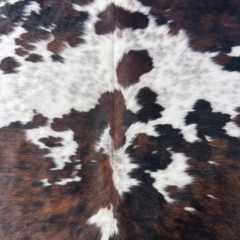 Tricolor Cowhide Rug (43.50 sq ft) Size: 7.5x7 feet Colombia-47