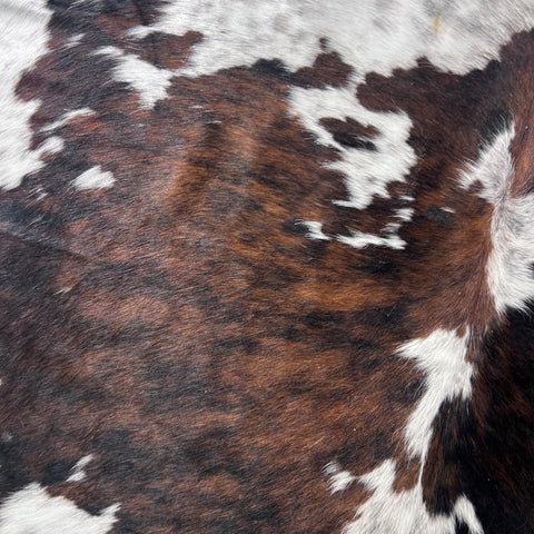 Tricolor Cowhide Rug (43.50 sq ft) Size: 7.5x7 feet Colombia-47