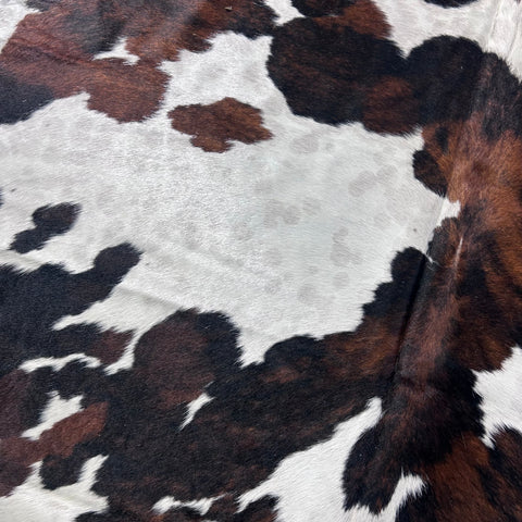 Tricolor Cowhide Rug (43.25 sq ft) Size: 8x6.5 feet Colombia-85