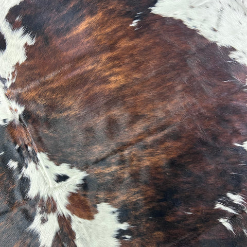 Tricolor Cowhide Rug (45.5 sq ft) Size: 7.5x7 feet Colombia-81