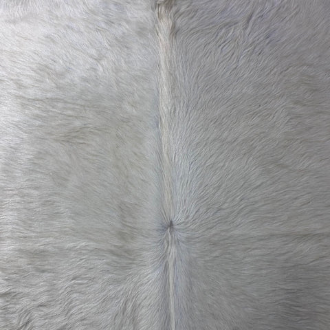 Ivory Cowhide Rug (a bit yellowish, long hair) Size: 7x6 feet Y-122