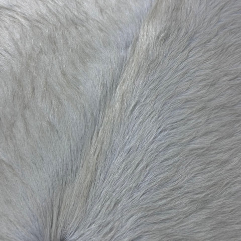 Ivory Cowhide Rug (a bit yellowish, long hair) Size: 7x6 feet Y-122