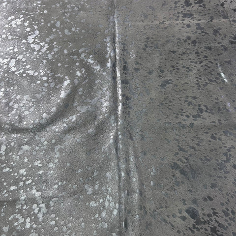 Silver Metallic Cowhide Rug Size: 7x7 feet J-125