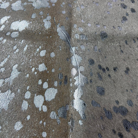 Silver Metallic Cowhide Rug Size: 7x7 feet J-126