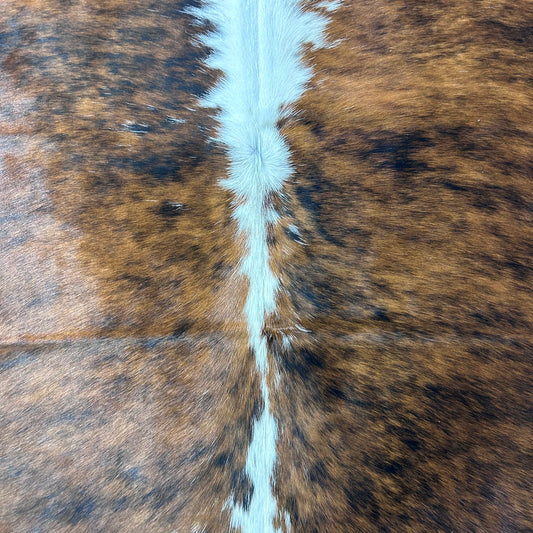 Tricolor Cowhide Rug (37 sq ft) Size: 7x6.5 feet Colombia-258