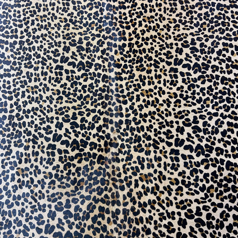 Leopard Print Cowhide Rug Size: 7x6 feet Z-288